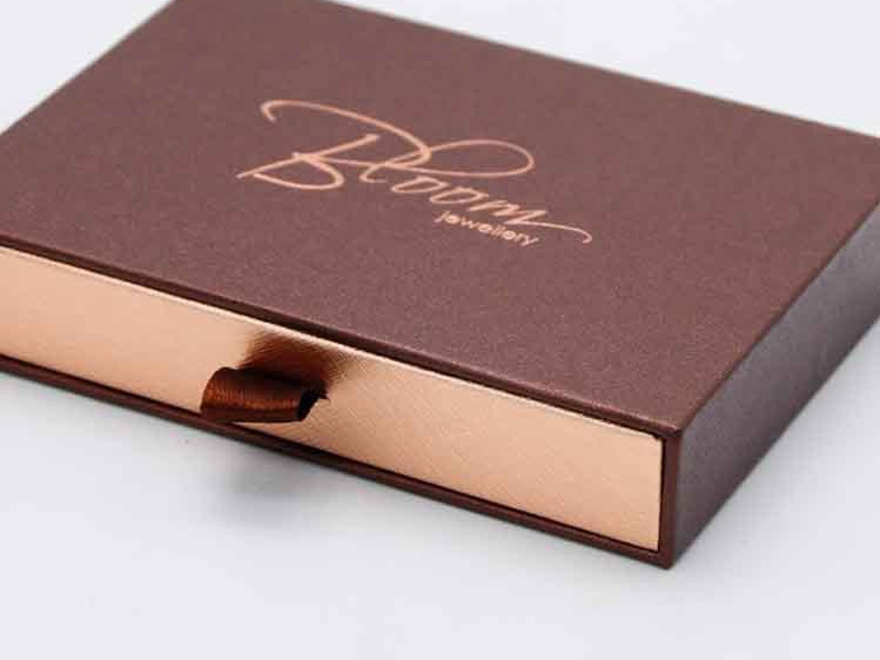 drawer box with ribbon
